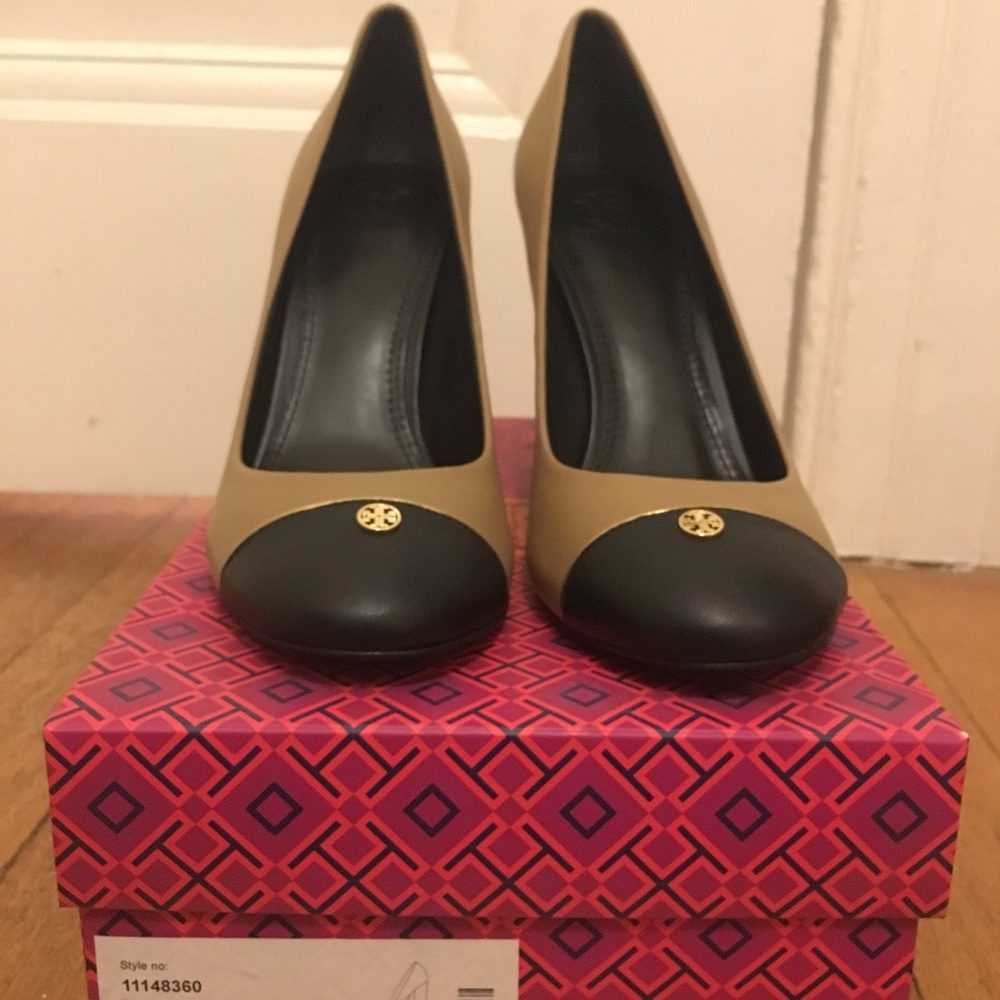 COPY - NWT Tory Burch Ethel Pump